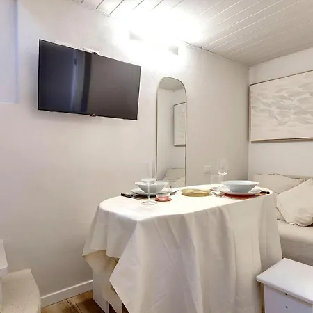 Fortezza Apartment *